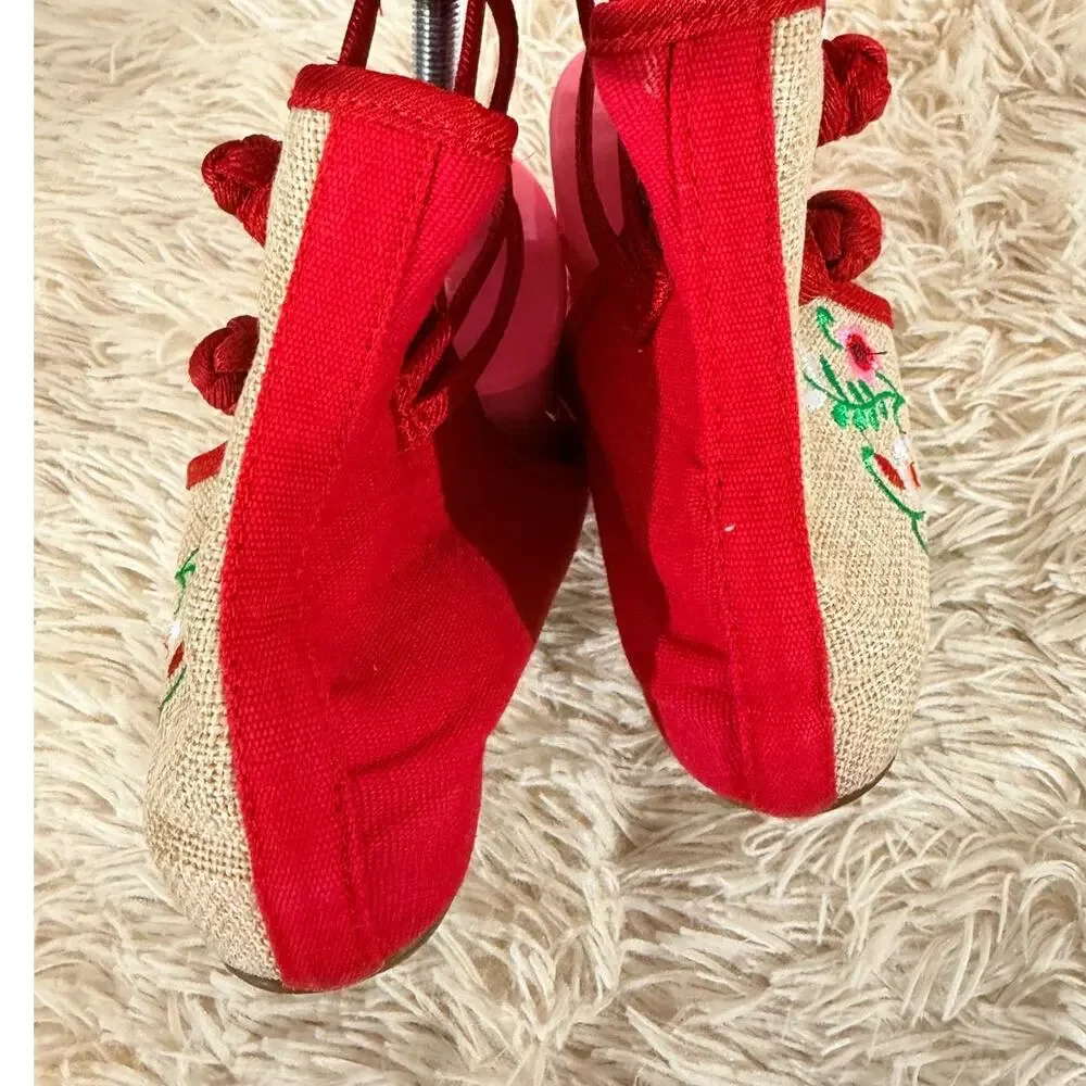 Vintage Chinese Embroidered Floral Mary Jane Flats Red Canvas Linen EU 40 US 8